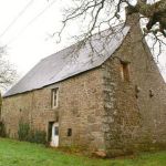 10 mn Maen-Roch, maison XVIIe avec jardin