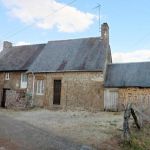 10 mn DOMFRONT maison XVIIe-XVIIIe et dépendances