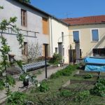 Rénovation à terminer - maison de village très gros potentiel